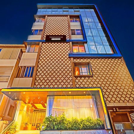 Super Townhouse Indiranagar Hotell Bangalore Eksteriør bilde