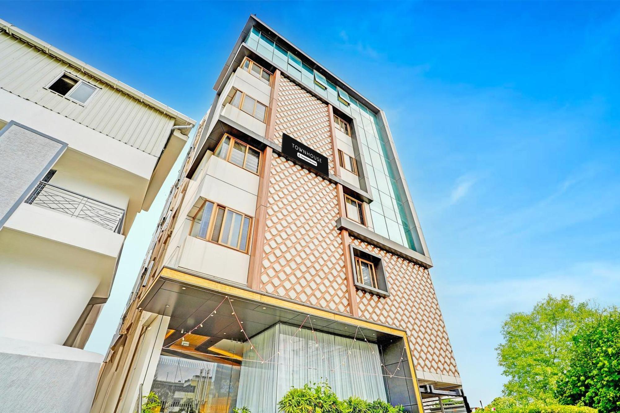 Super Townhouse Indiranagar Hotell Bangalore Eksteriør bilde